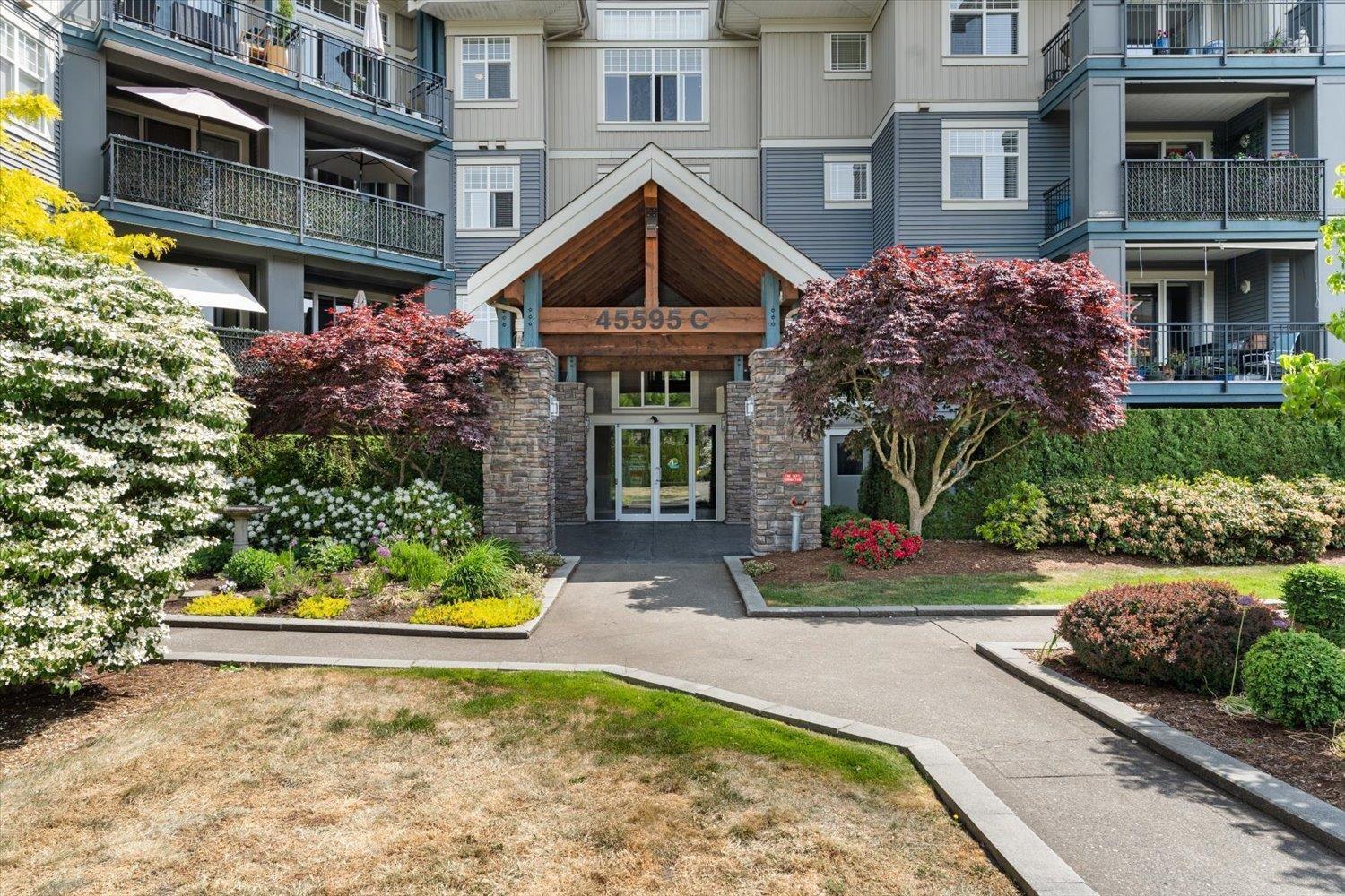 409c 45595 Tamihi Way, Garrison Crossing, Chilliwack, British Columbia  V2R 0G3 - Photo 3 - R3122578