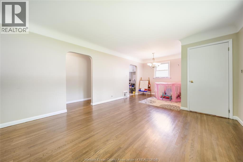 3264 Dominion Boulevard, Windsor, Ontario  N9E 2N5 - Photo 12 - 26010172