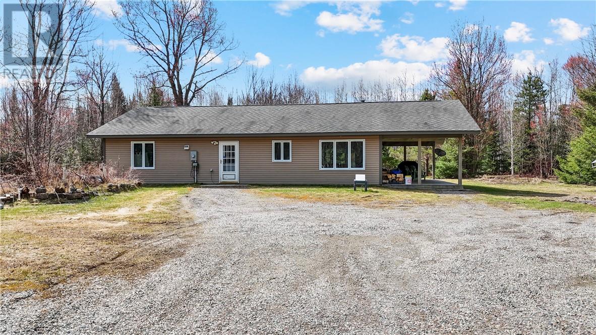 1396 LEE VALLEY Road, Massey, Ontario
