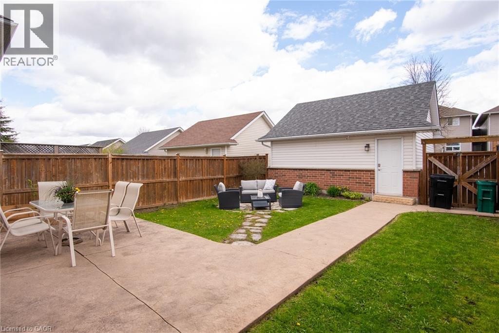 729 Brandenburg Boulevard, Waterloo, Ontario  N2T 2V4 - Photo 30 - 40827303