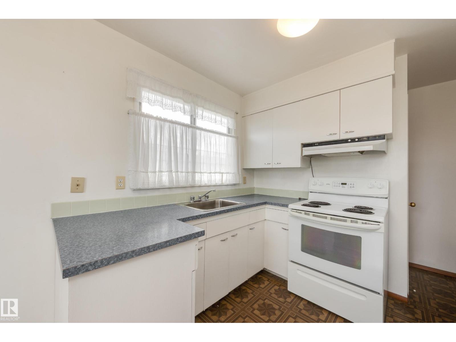 13420 94 St Nw, Edmonton, Alberta  T5E 3V9 - Photo 10 - E4487172