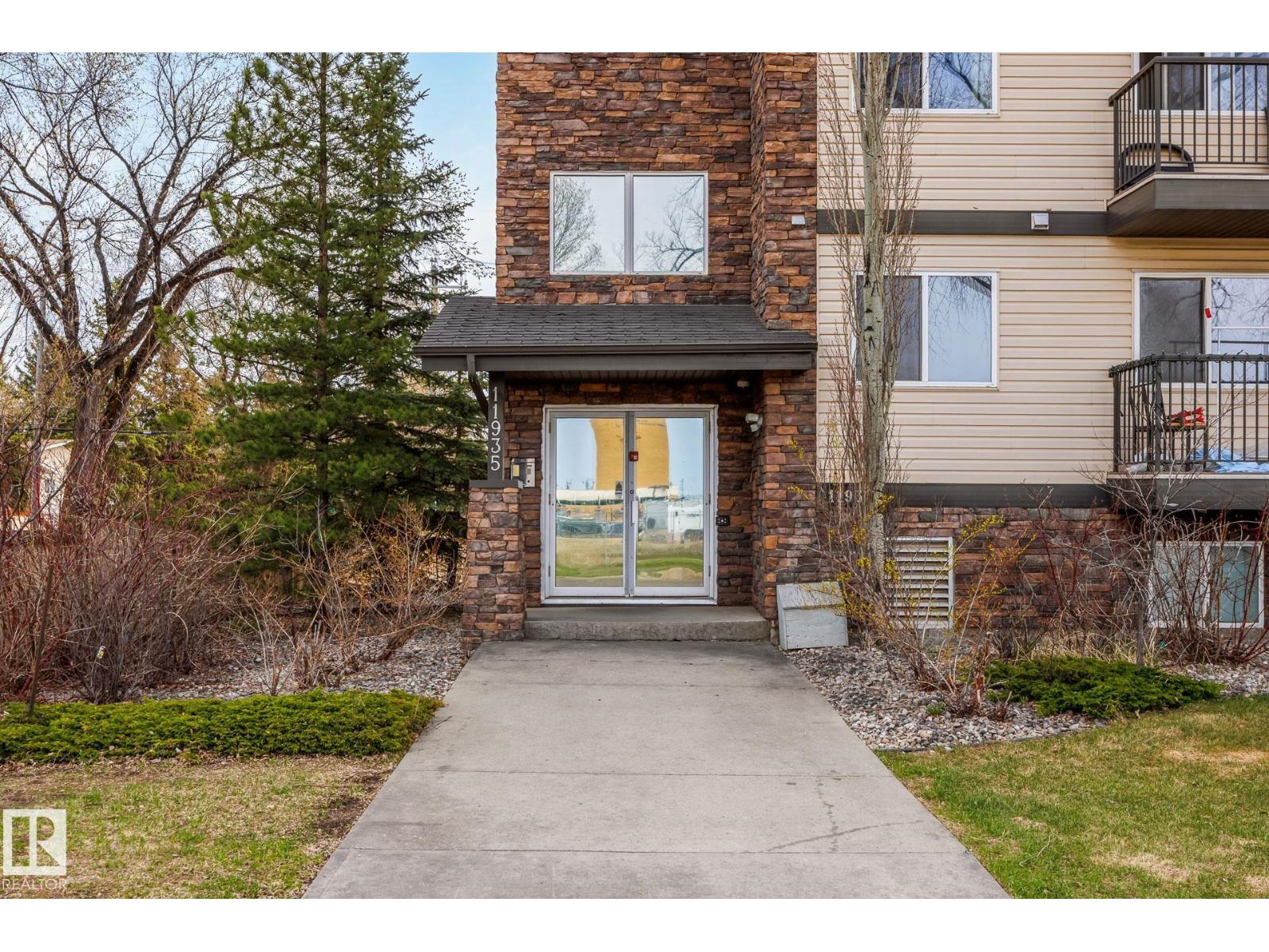 #201 11935 106 Nw, Edmonton, Alberta  T5G 2R4 - Photo 3 - E4487176