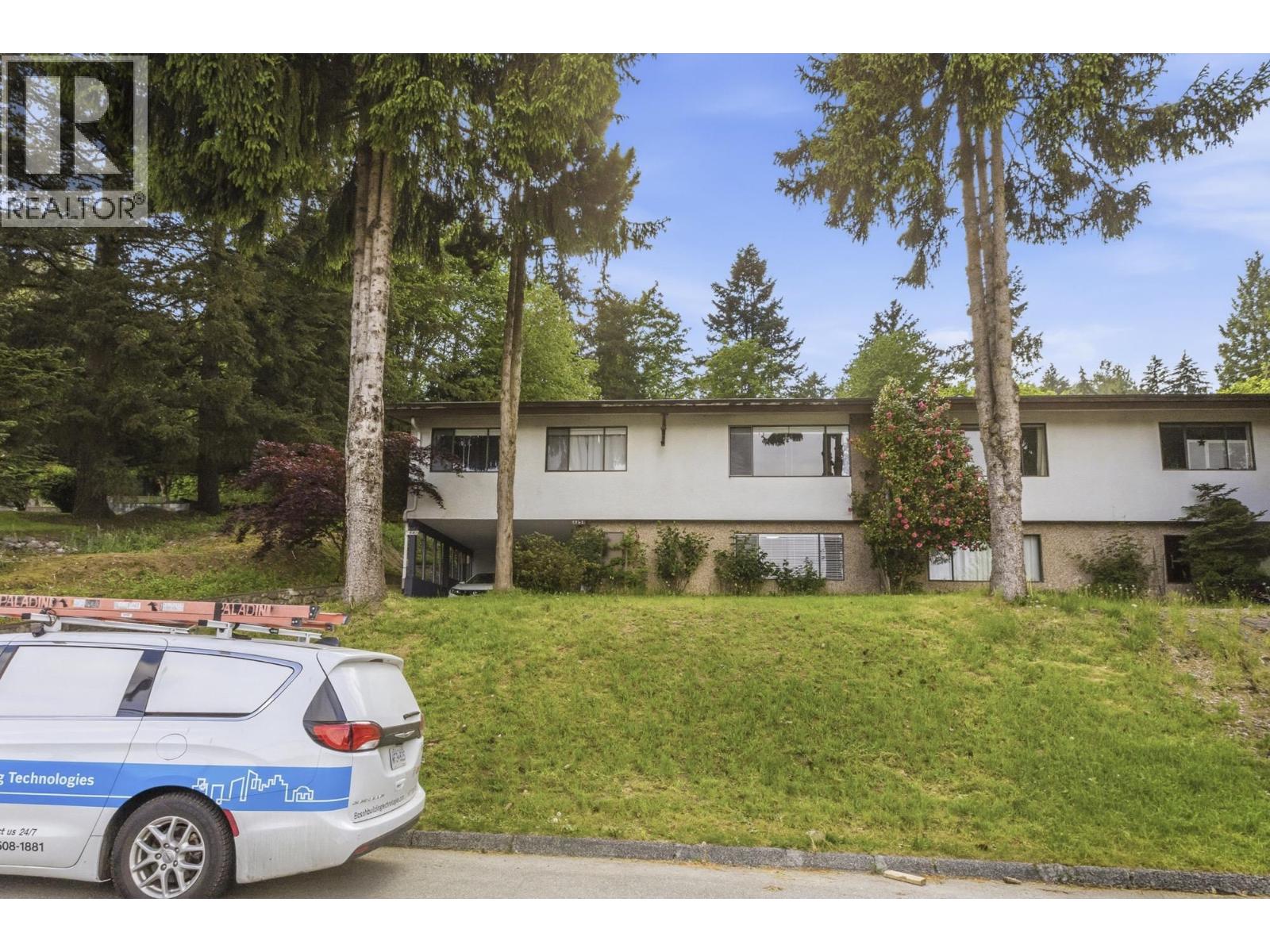 1941 Charles Street, Port Moody, British Columbia  V3H 2M4 - Photo 3 - R3121791