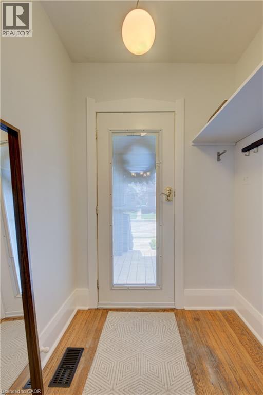 39 Portland Street, Cambridge, Ontario  N1R 4C8 - Photo 4 - 40828608