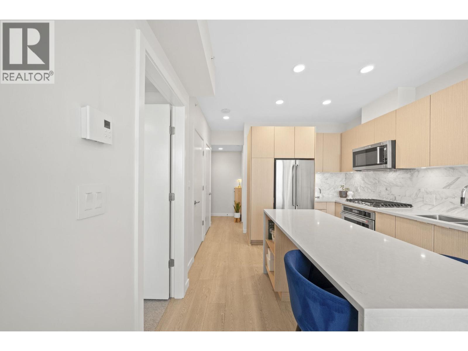 2601 530 Whiting Way, Coquitlam, British Columbia  V3J 0J4 - Photo 11 - R3122494