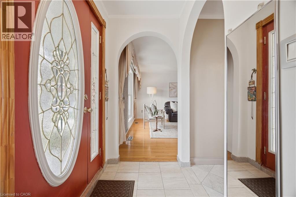 31 Summercrest Drive, Hamilton, Ontario  L8K 6G5 - Photo 5 - 40829478