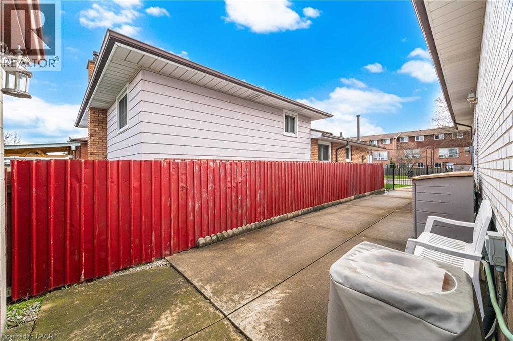 31 Summercrest Drive, Hamilton, Ontario  L8K 6G5 - Photo 44 - 40829478