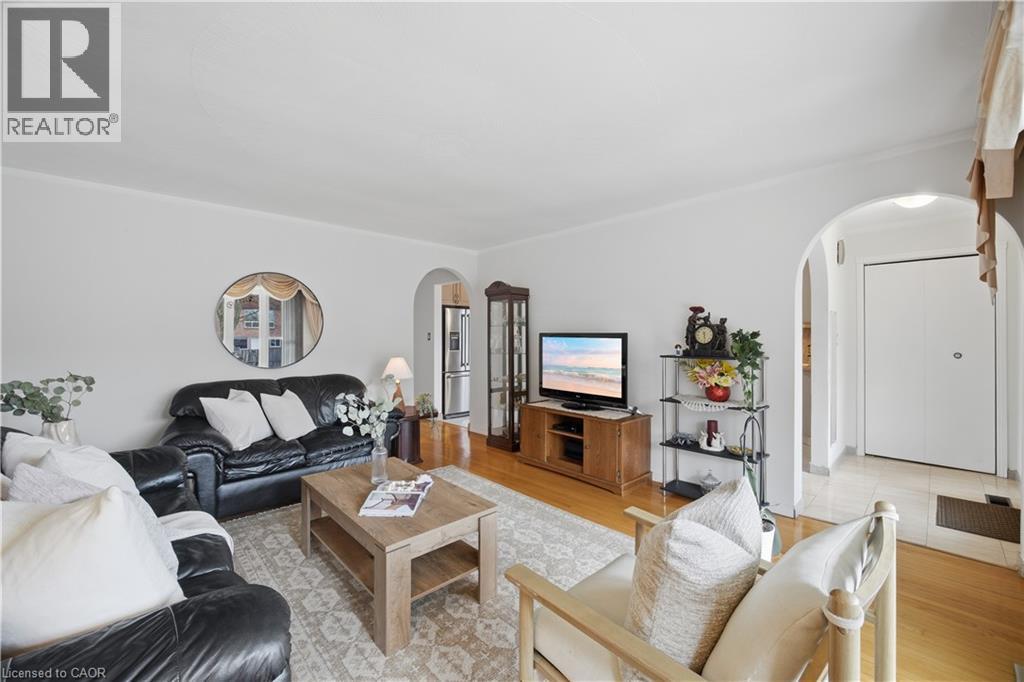 31 Summercrest Drive, Hamilton, Ontario  L8K 6G5 - Photo 6 - 40829478