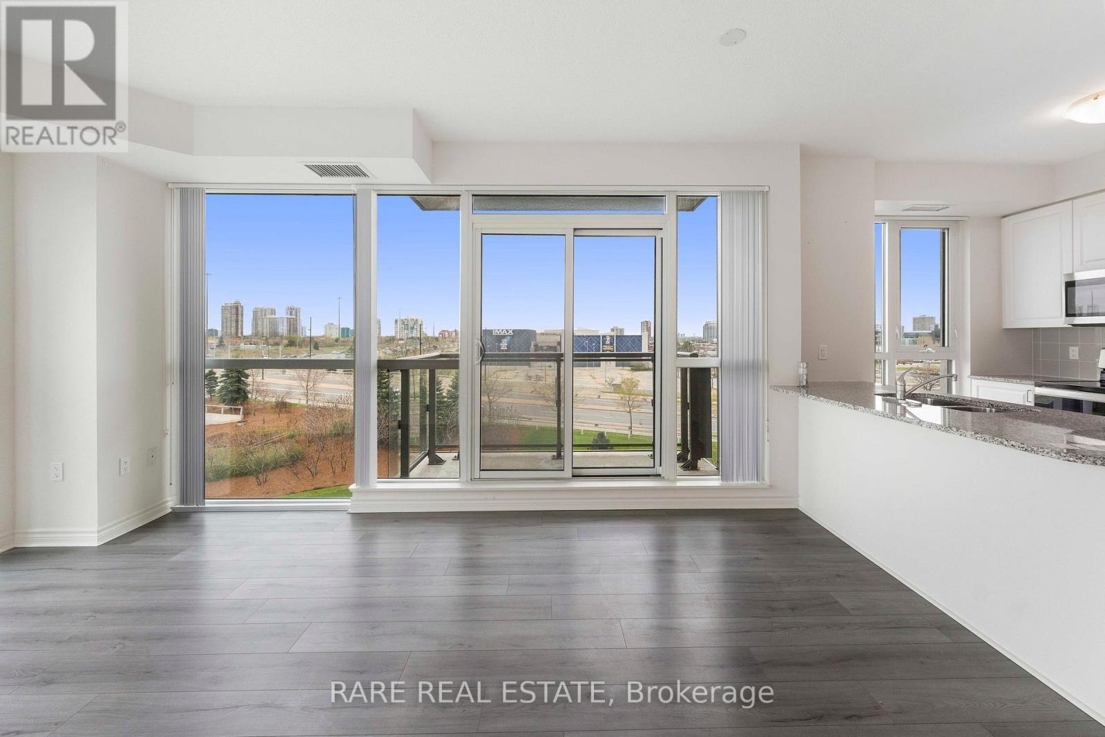 605 - 349 Rathburn Road W, Mississauga, Ontario  L5B 0G9 - Photo 24 - W13117512