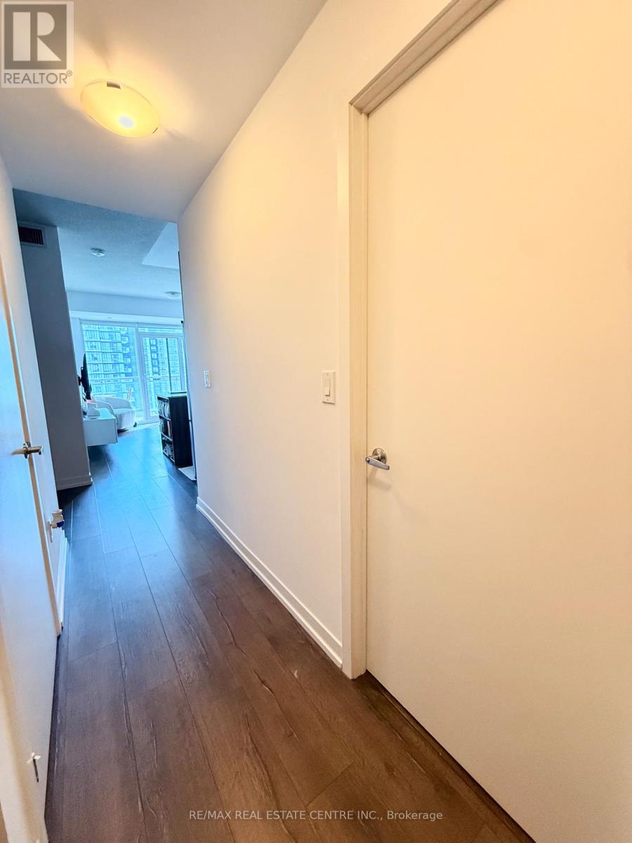 1322 - 2520 Eglinton Ave Avenue W, Mississauga, Ontario  L5M 0Y2 - Photo 13 - W13117538