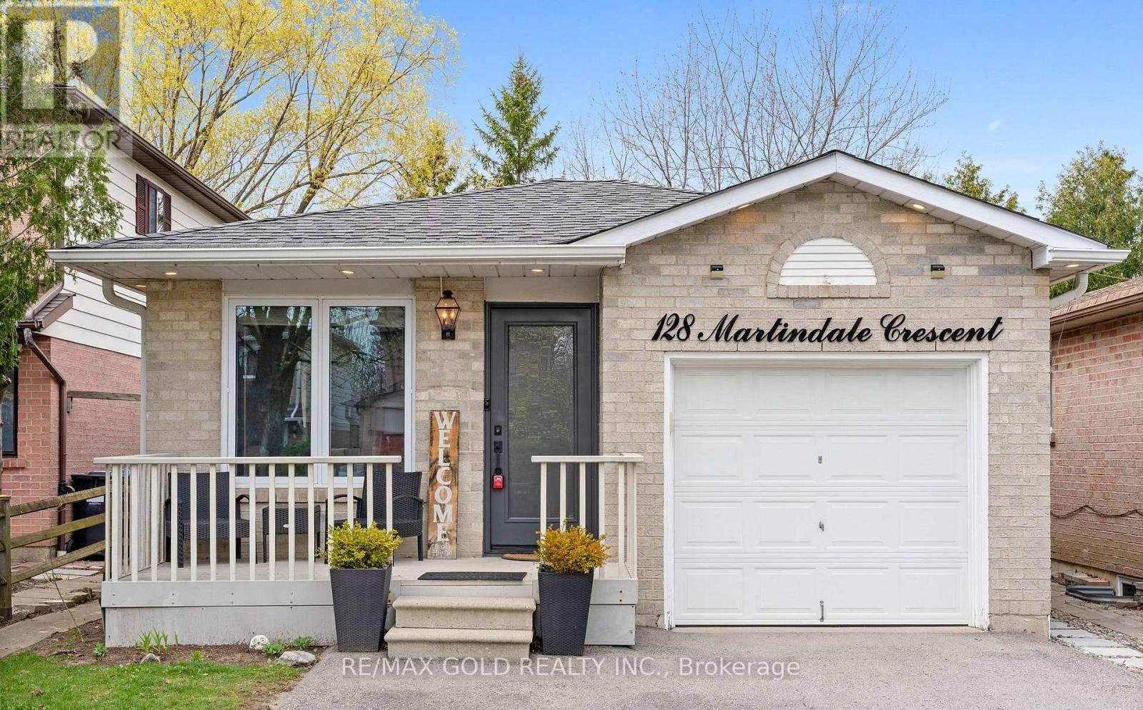 128 Martindale Crescent, Brampton, Ontario  L6X 2V1 - Photo 1 - W13117540