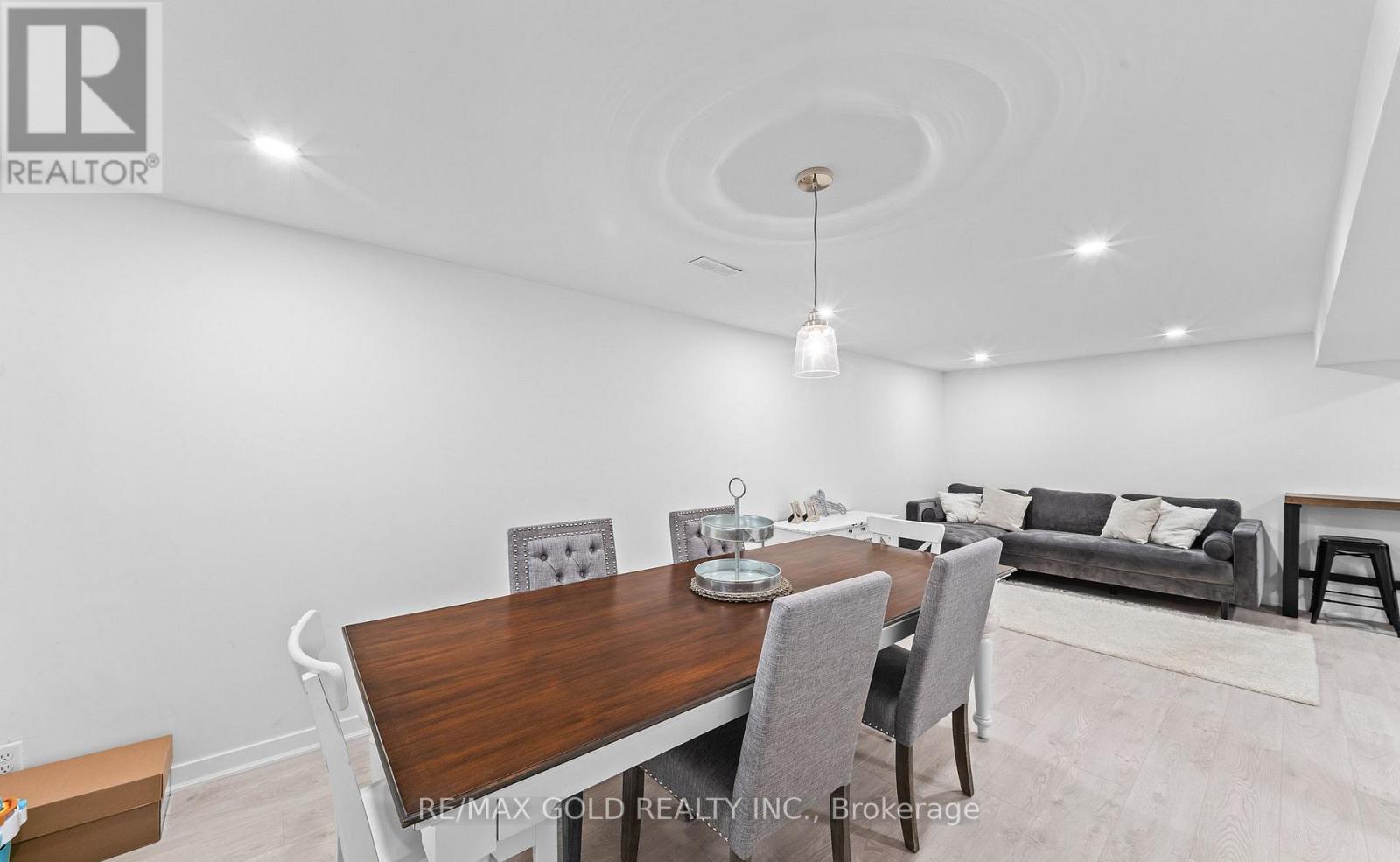 128 Martindale Crescent, Brampton, Ontario  L6X 2V1 - Photo 34 - W13117540