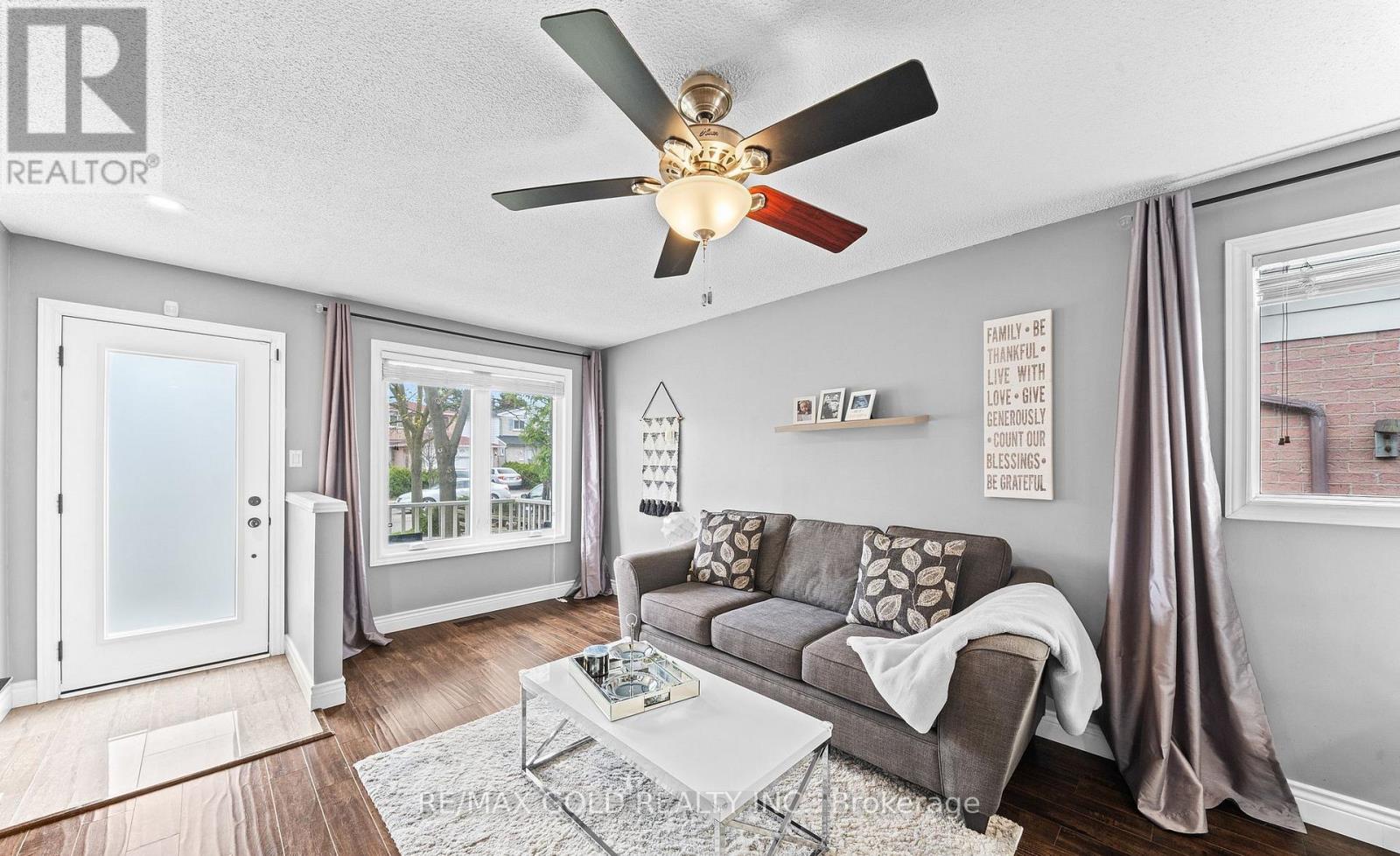 128 Martindale Crescent, Brampton, Ontario  L6X 2V1 - Photo 7 - W13117540
