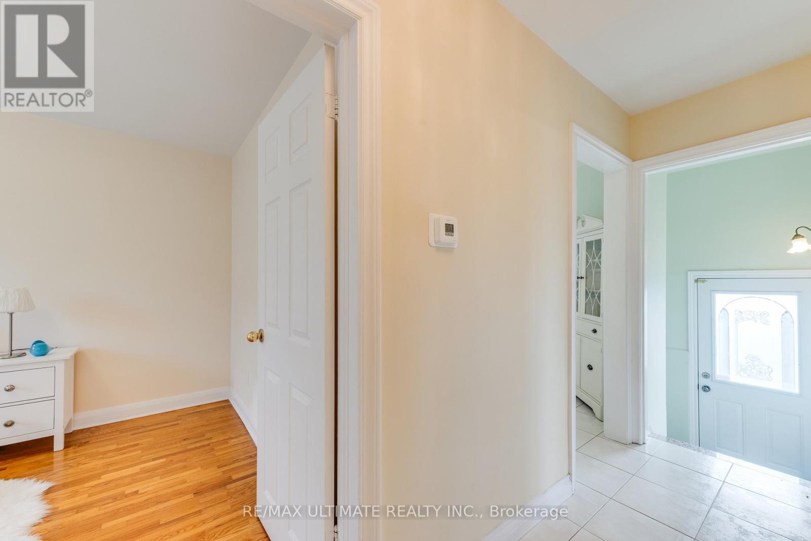 164 Katherine Road, Toronto, Ontario  M3K 1J7 - Photo 19 - W13117542