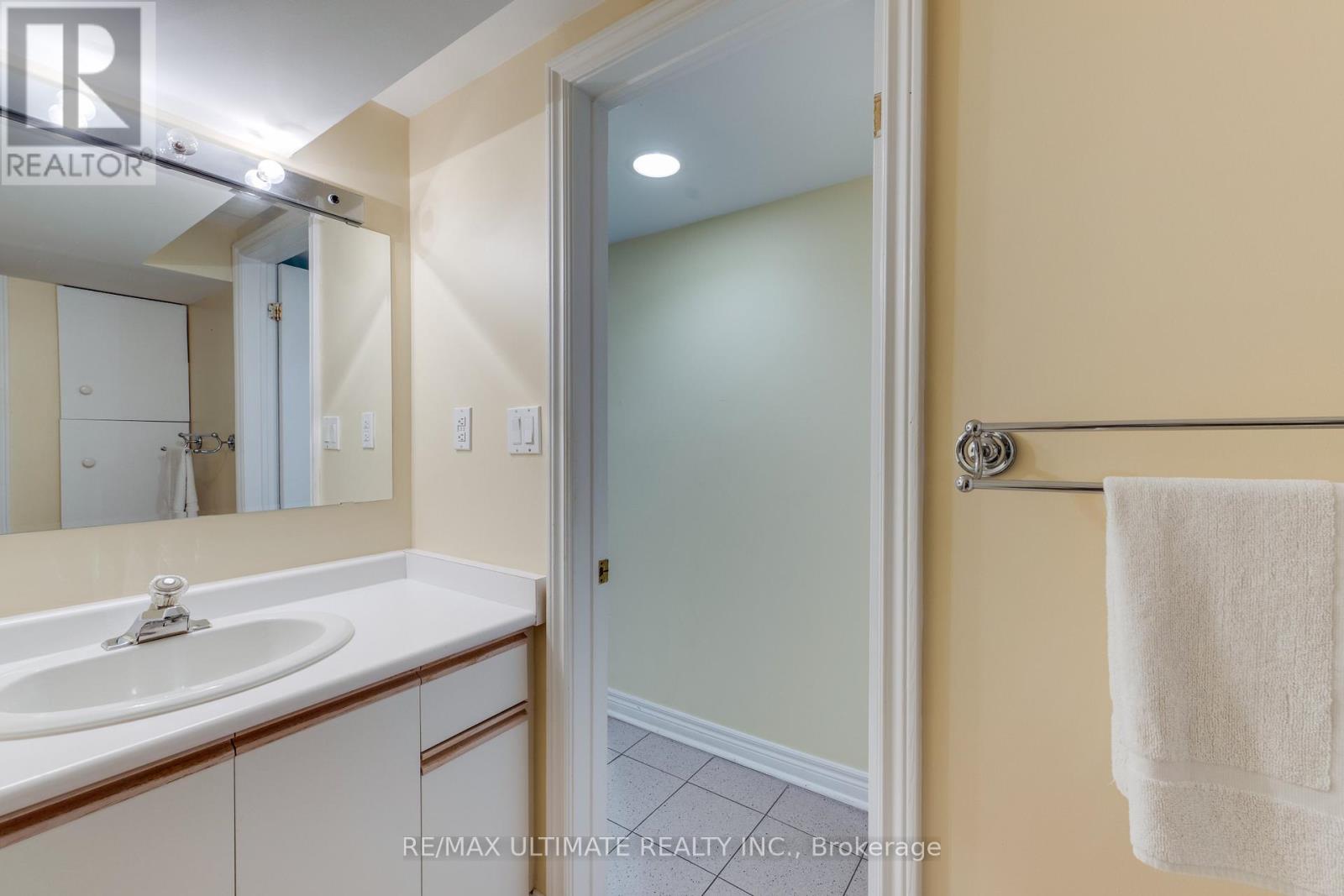 164 Katherine Road, Toronto, Ontario  M3K 1J7 - Photo 33 - W13117542
