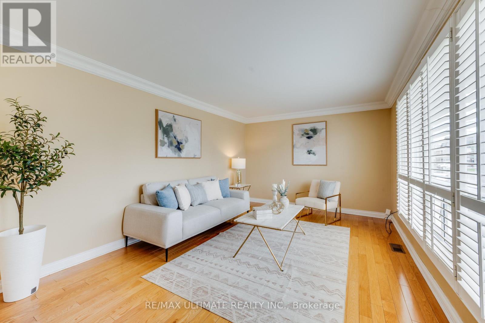 164 Katherine Road, Toronto, Ontario  M3K 1J7 - Photo 4 - W13117542