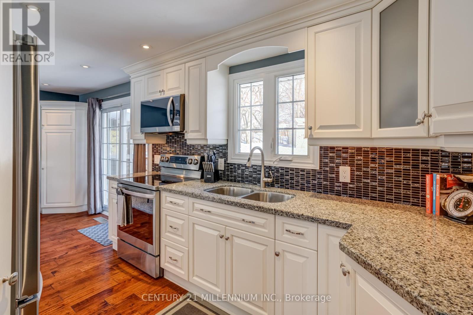 58 Ridgehill Drive, Brampton, Ontario  L6Y 2C6 - Photo 8 - W13117566