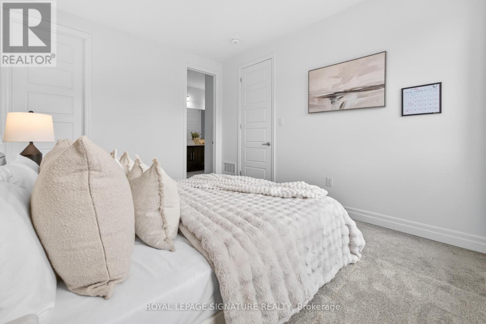1493 Ford Strathy Crescent, Oakville, Ontario  L6H 3W9 - Photo 30 - W13117586