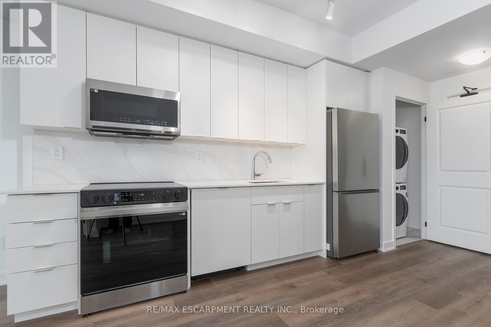 1707 - 2075 Lakeshore Road, Burlington, Ontario  L7R 1E2 - Photo 7 - W13117614