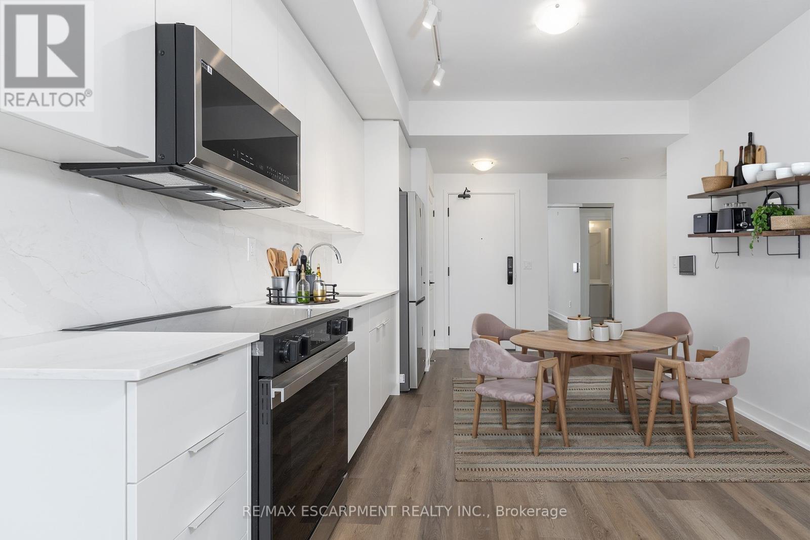 1707 - 2075 Lakeshore Road, Burlington, Ontario  L7R 1E2 - Photo 8 - W13117614