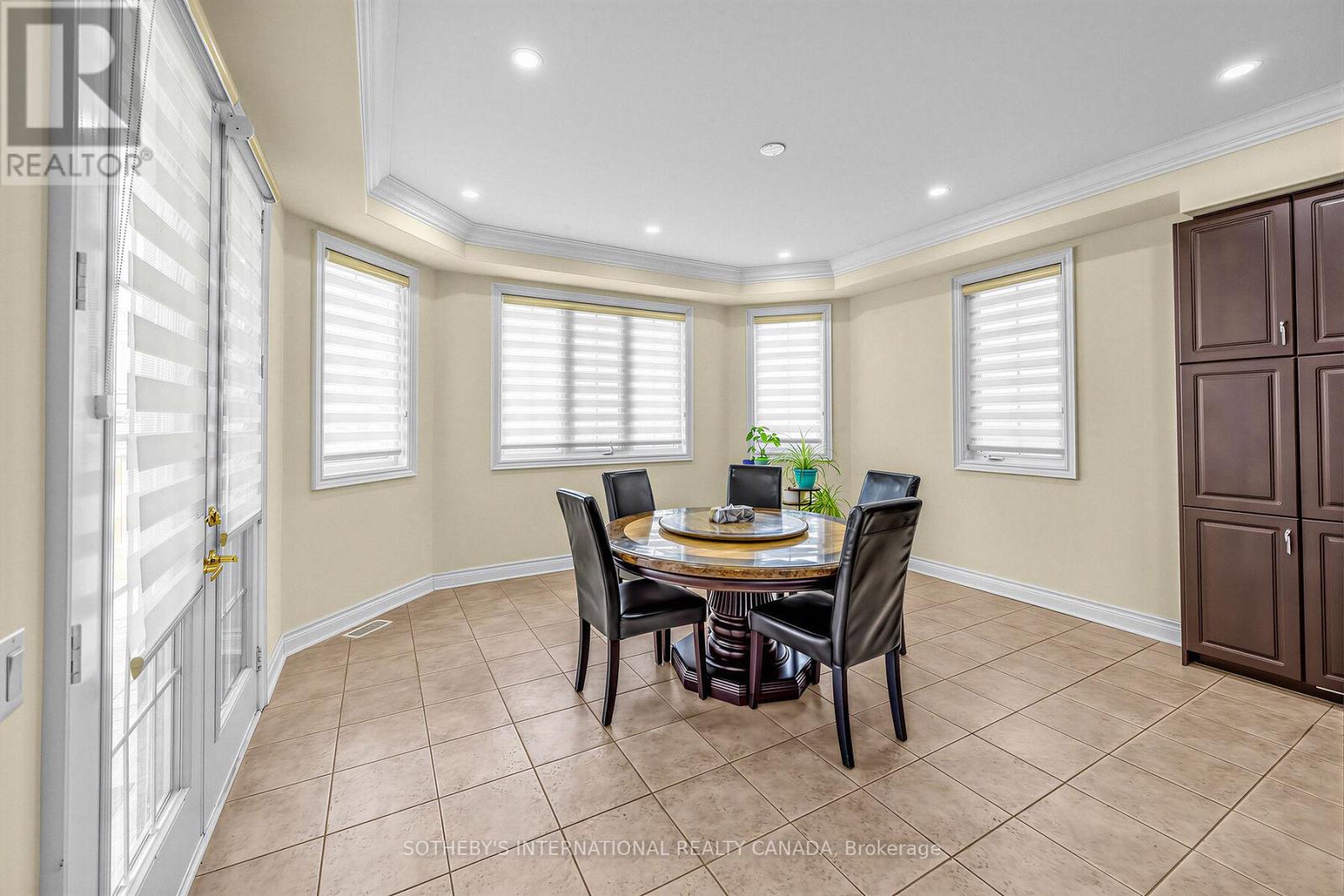 Upper - 54 Kelways Circle, Brampton, Ontario  L6T 0G5 - Photo 12 - W13117648