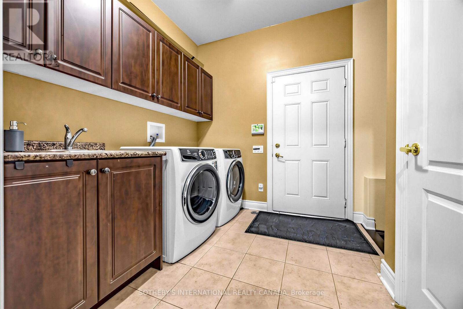 Upper - 54 Kelways Circle, Brampton, Ontario  L6T 0G5 - Photo 16 - W13117648