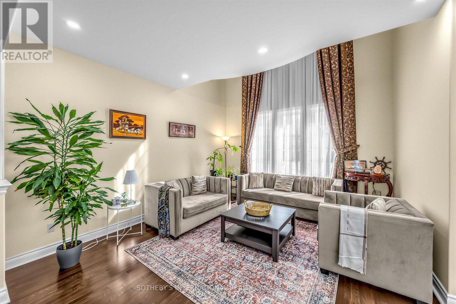Upper - 54 Kelways Circle, Brampton, Ontario  L6T 0G5 - Photo 5 - W13117648