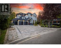 24 MCARTHUR HEIGHTS, Brampton, Ontario