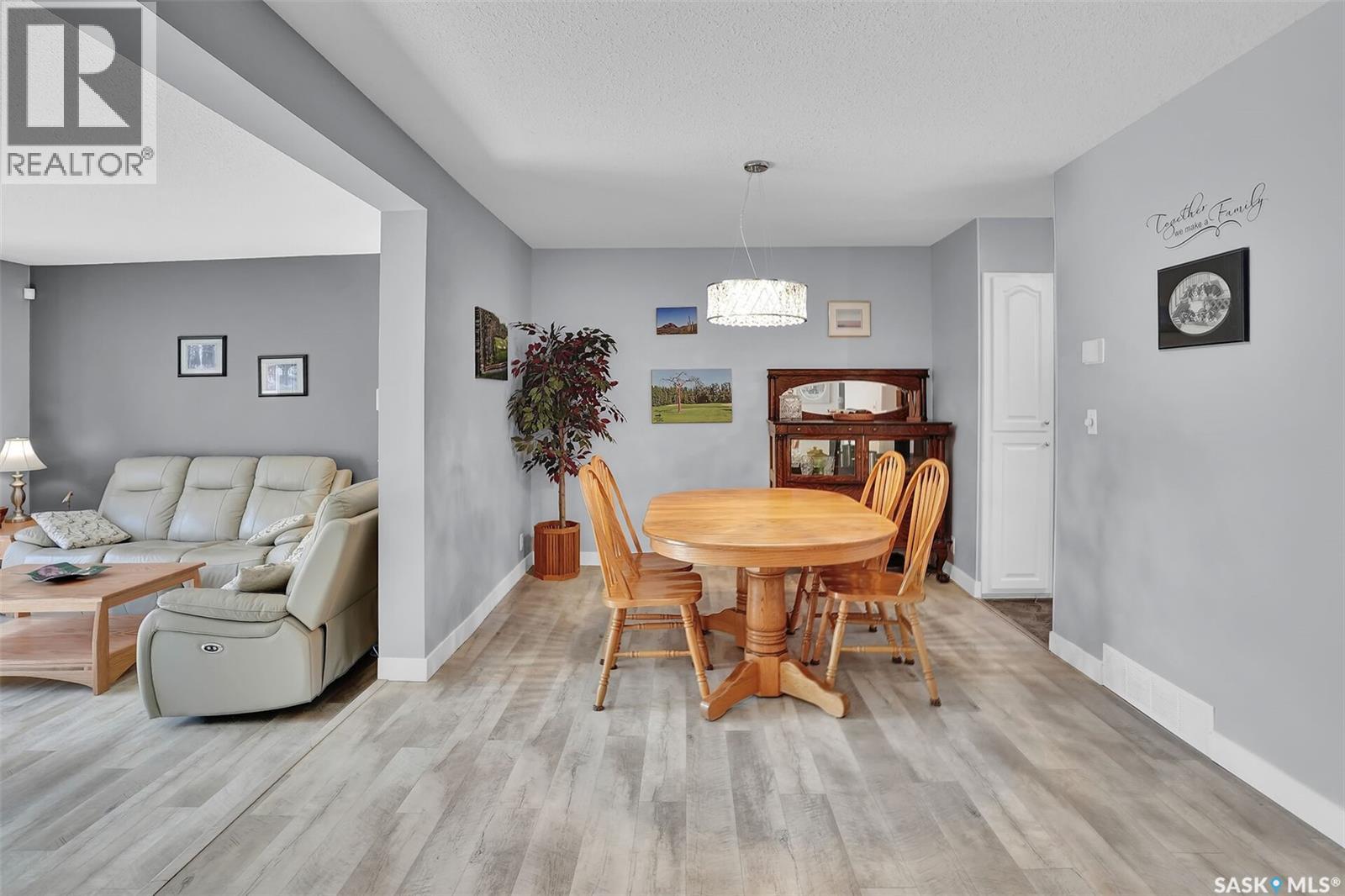 194 Plainsview Drive, Regina, Saskatchewan  S4S 6L2 - Photo 12 - SK035711