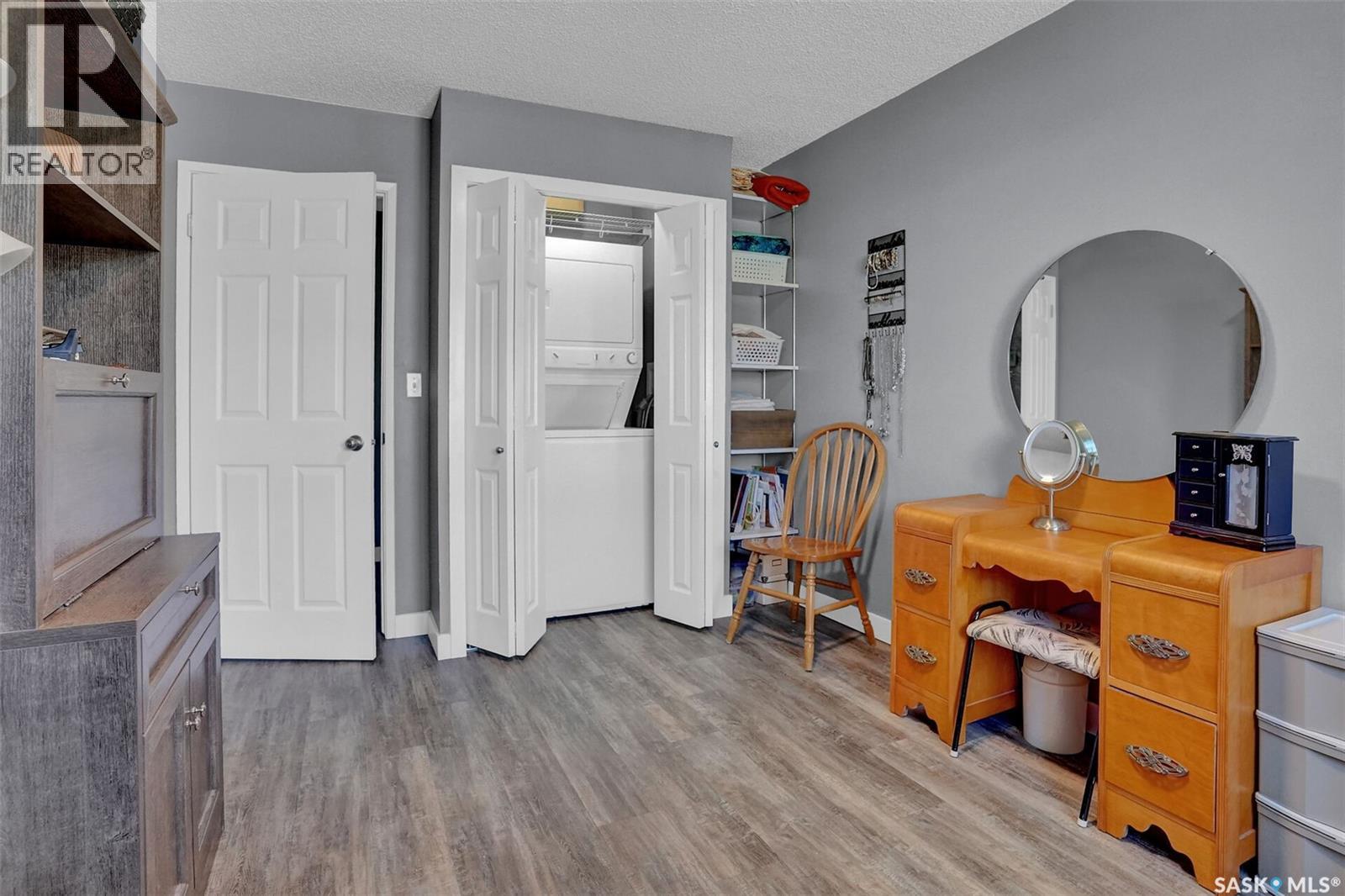 194 Plainsview Drive, Regina, Saskatchewan  S4S 6L2 - Photo 34 - SK035711