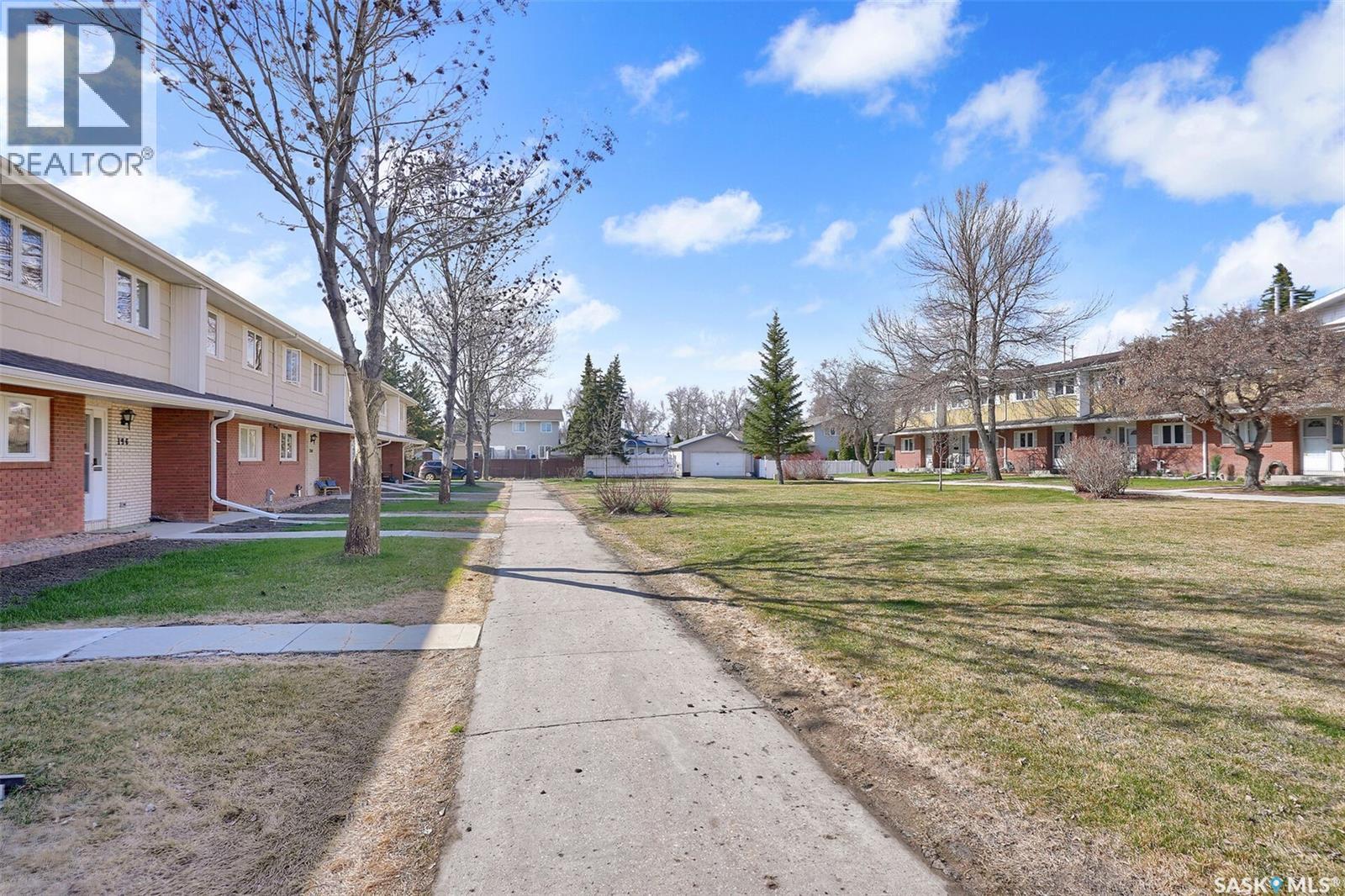 194 Plainsview Drive, Regina, Saskatchewan  S4S 6L2 - Photo 48 - SK035711