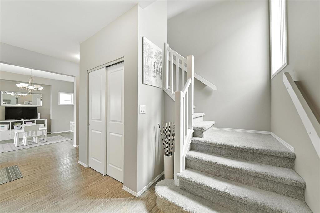 14 William Johnstone Court, Winnipeg, Manitoba  R2N 4P4 - Photo 14 - 202610278