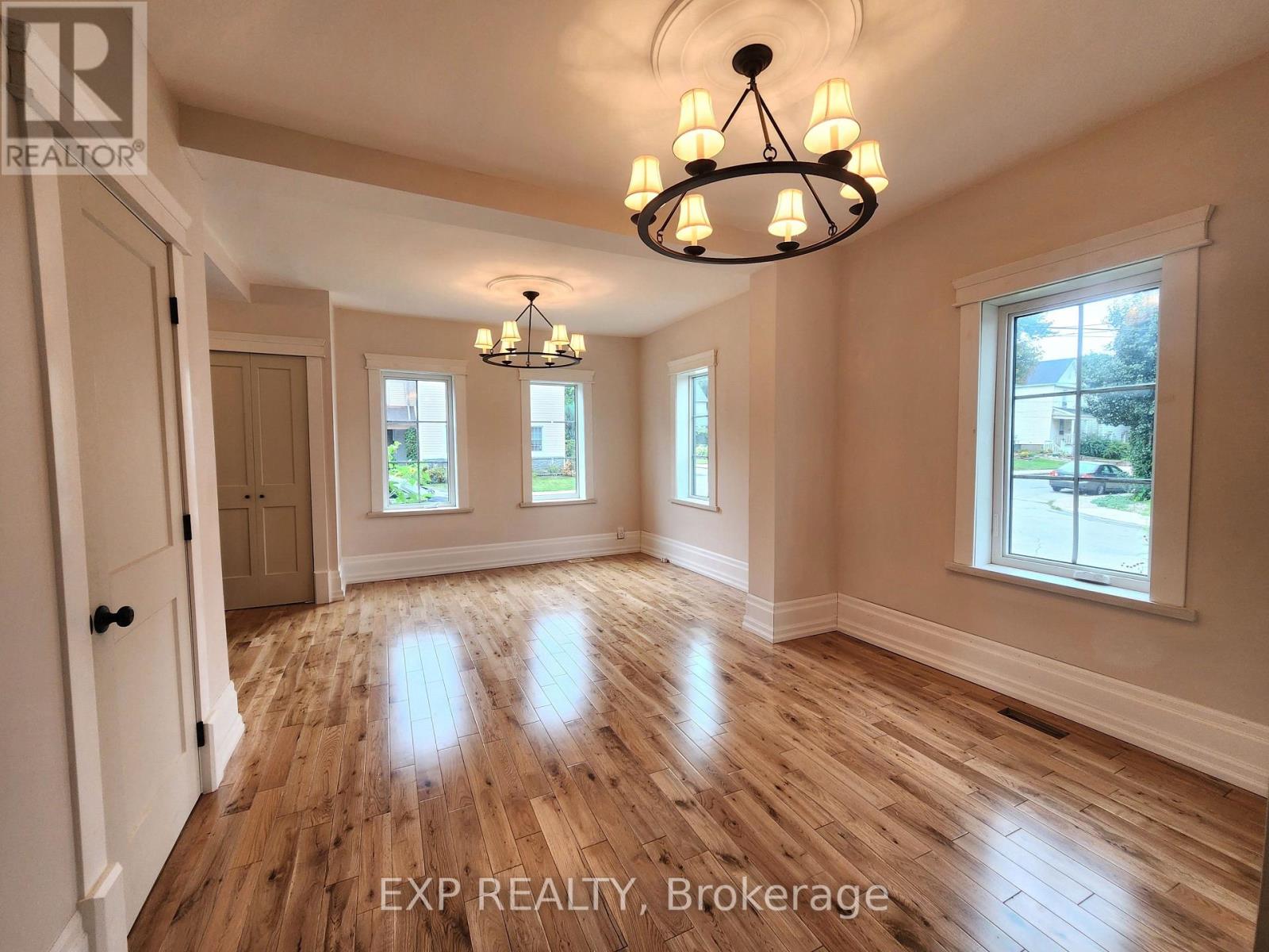 446 Macnab Street N, Hamilton, Ontario  L8L 1L4 - Photo 6 - X13117546