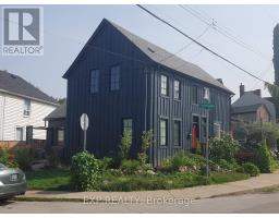 446 MACNAB STREET N, Hamilton, Ontario