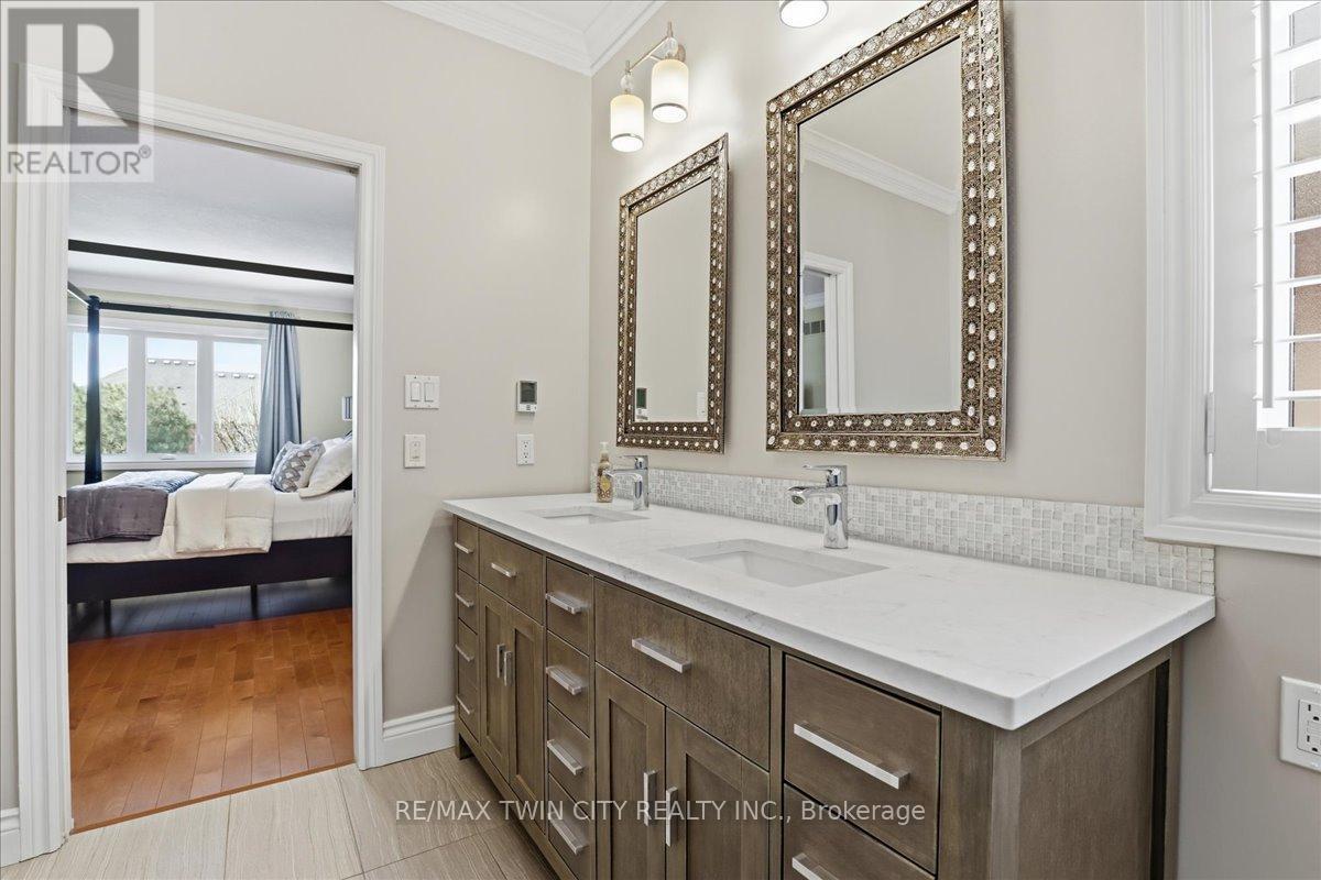 27 Fall Harvest Drive, Kitchener, Ontario  N2P 2M2 - Photo 17 - X13117600