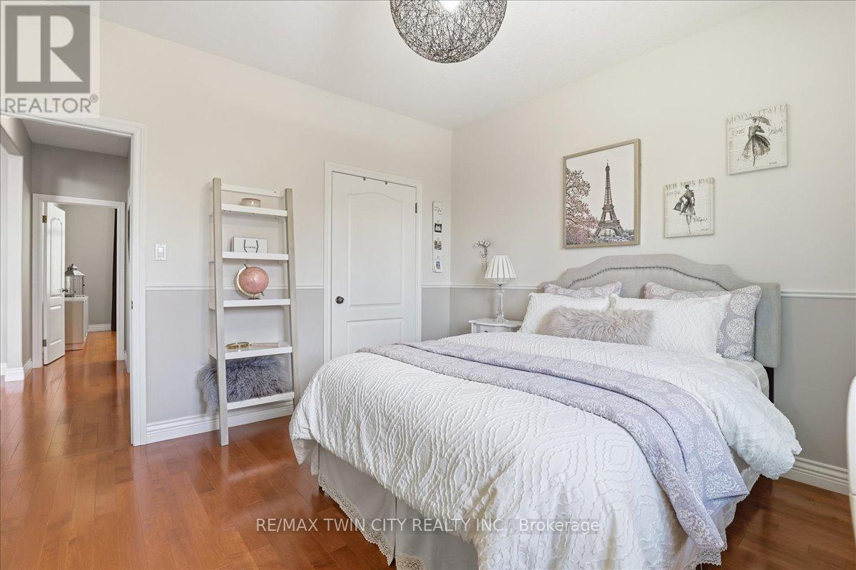 27 Fall Harvest Drive, Kitchener, Ontario  N2P 2M2 - Photo 23 - X13117600