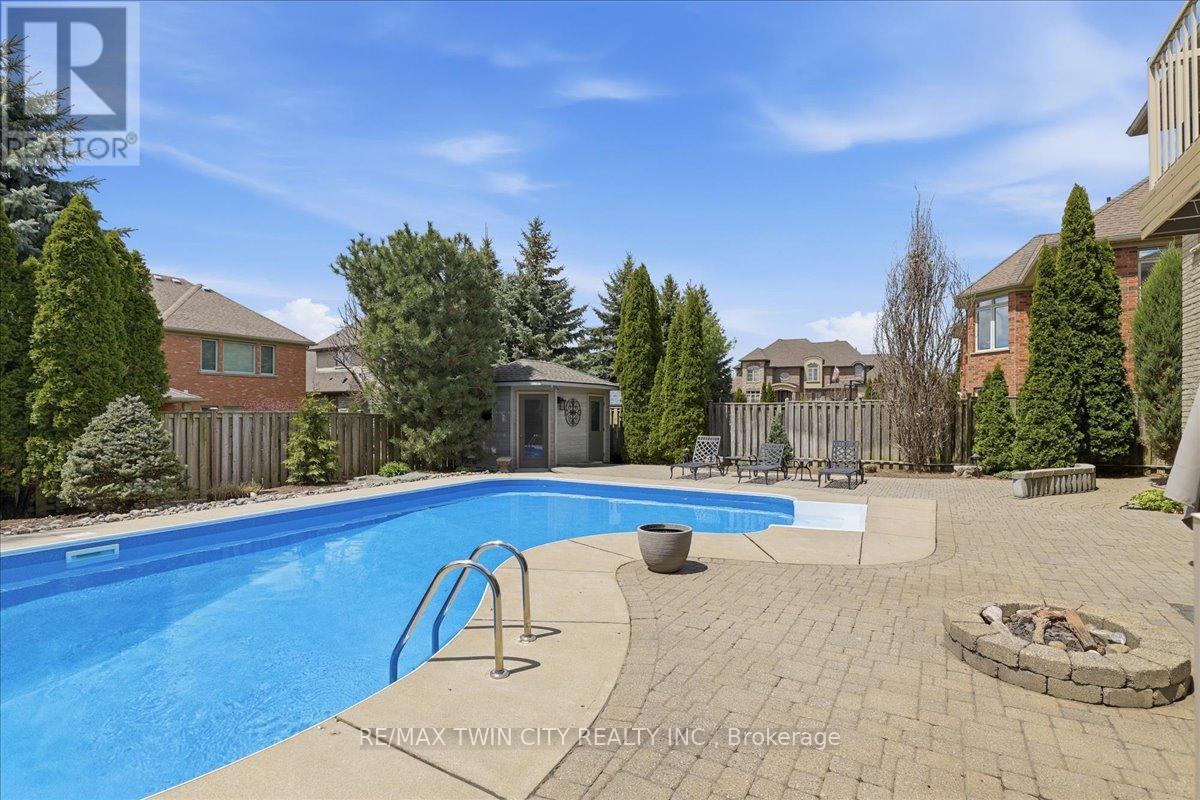 27 Fall Harvest Drive, Kitchener, Ontario  N2P 2M2 - Photo 35 - X13117600