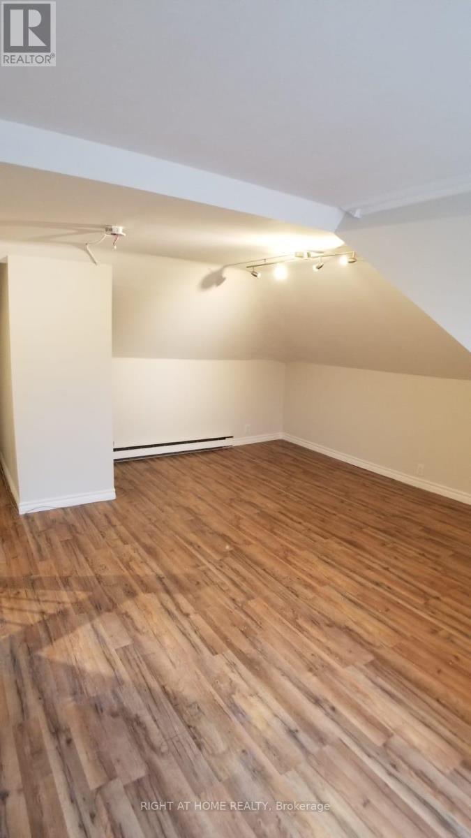 2 - 298 Emerald Street N, Hamilton, Ontario  L8L 5L3 - Photo 11 - X13117652