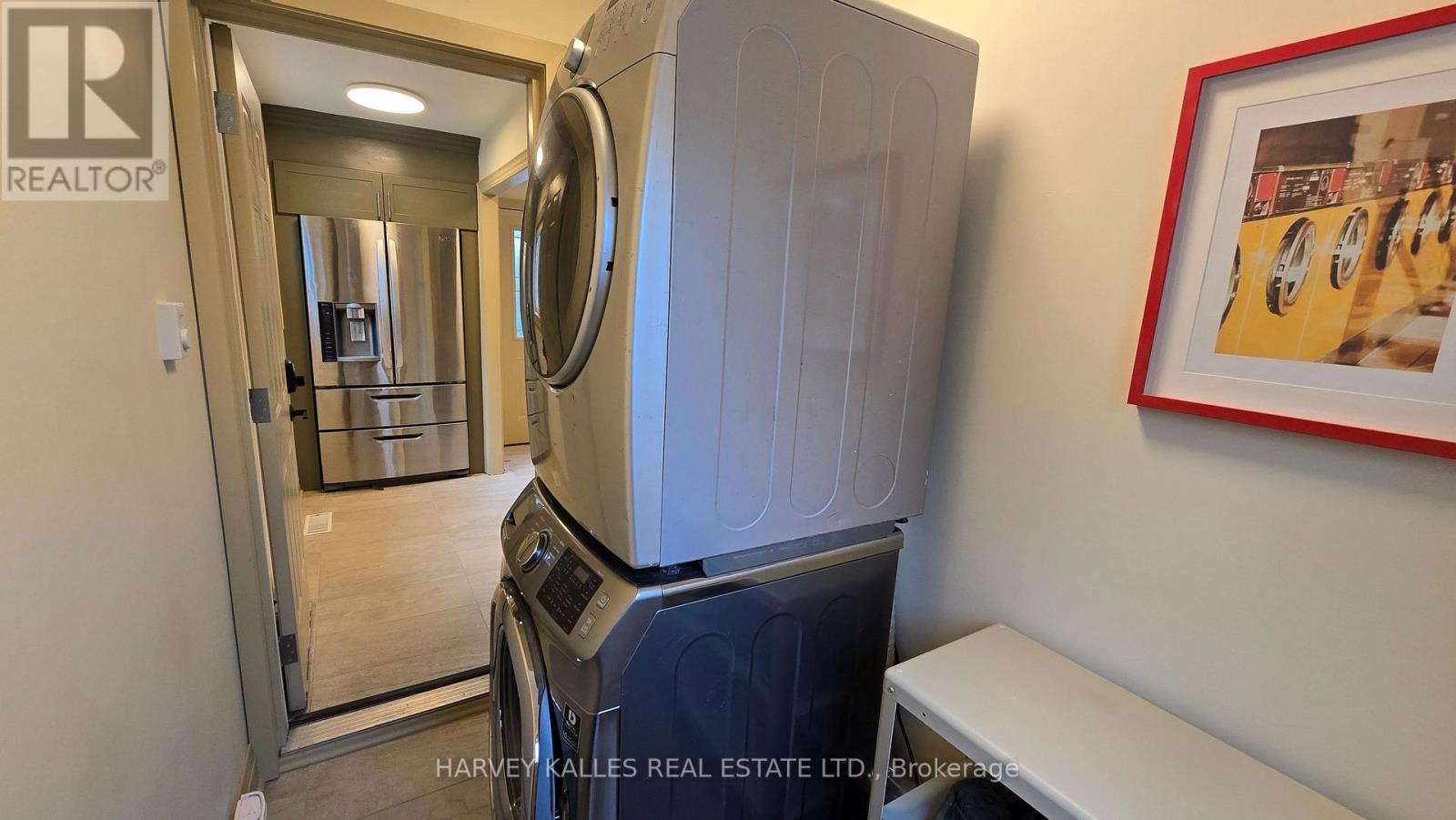 Main - 279 Cornelius Parkway, Toronto, Ontario  M3K 1T6 - Photo 18 - W13113698