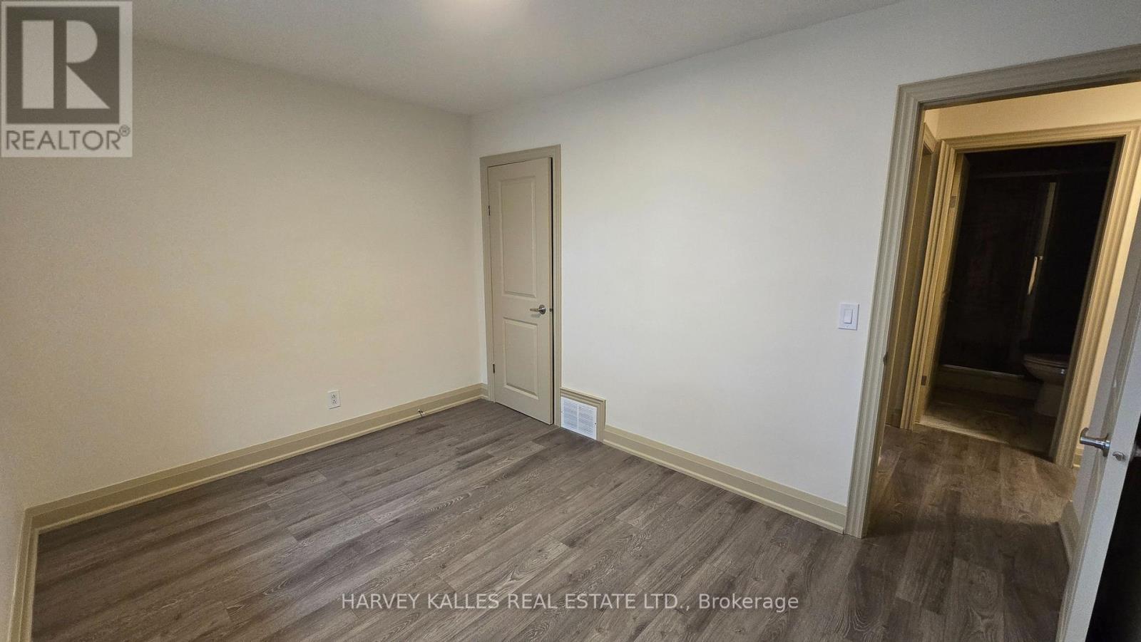 Main - 279 Cornelius Parkway, Toronto, Ontario  M3K 1T6 - Photo 43 - W13113698
