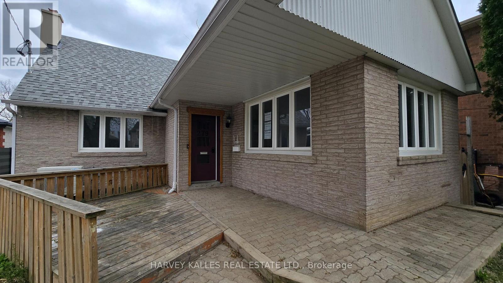 Main - 279 Cornelius Parkway, Toronto, Ontario  M3K 1T6 - Photo 10 - W13113698