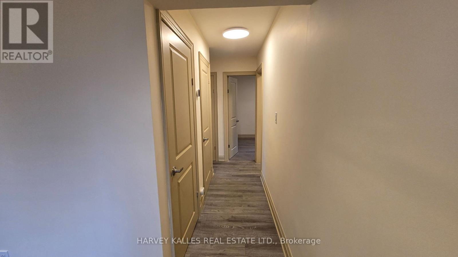 Main - 279 Cornelius Parkway, Toronto, Ontario  M3K 1T6 - Photo 34 - W13113698