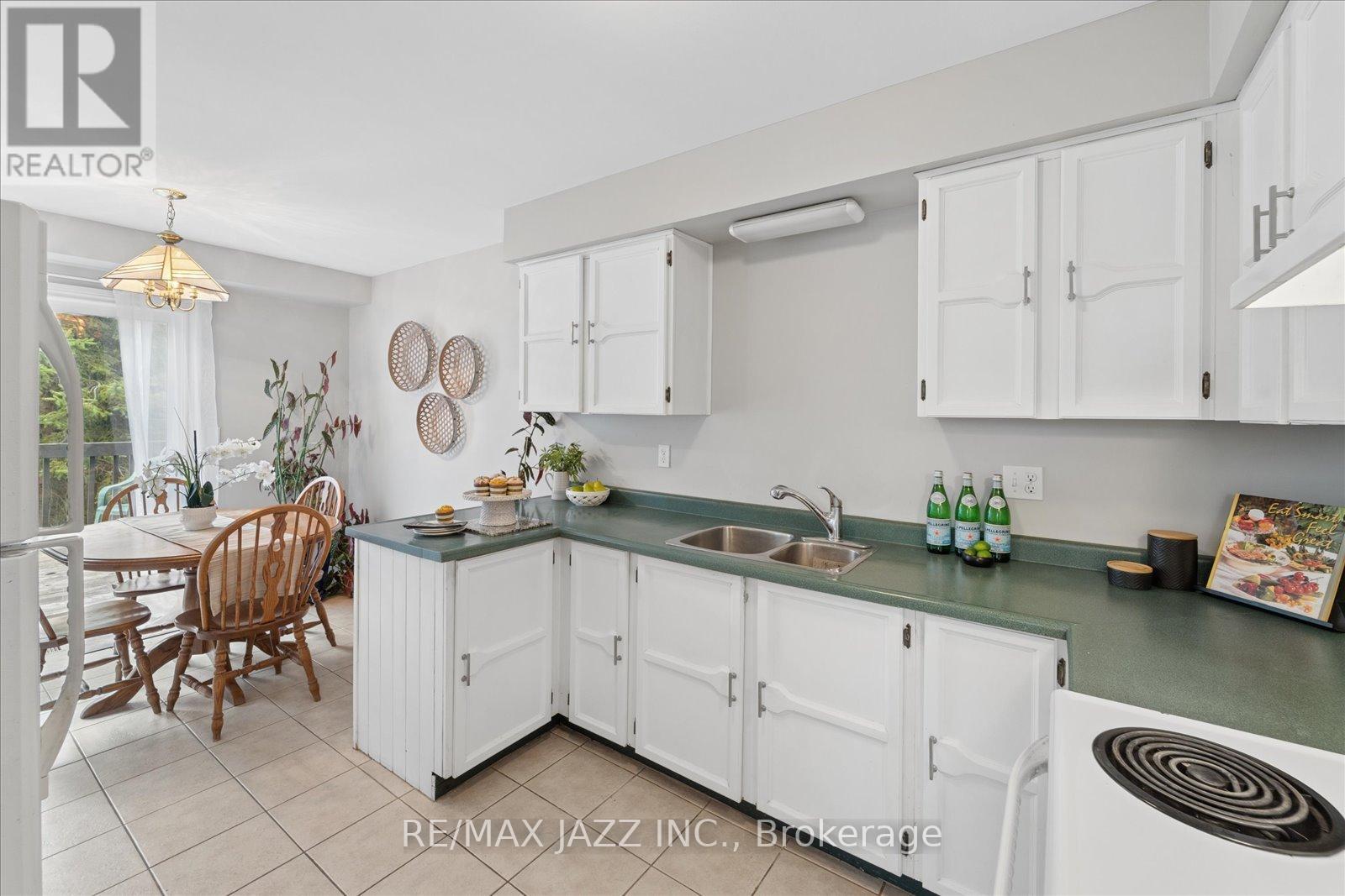 1360 Sunnybrae Crescent, Oshawa, Ontario  L1H 8E5 - Photo 13 - E13117880