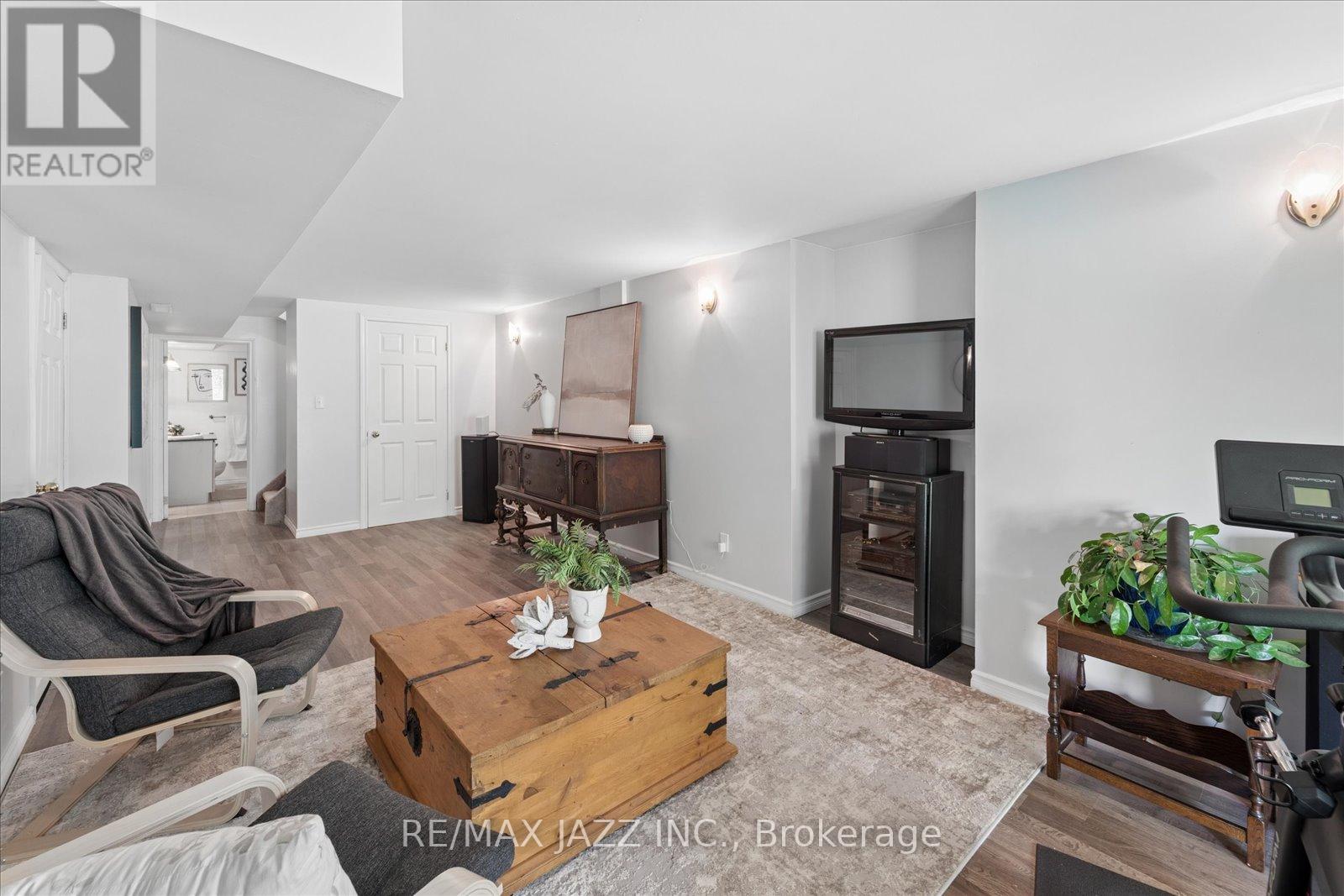 1360 Sunnybrae Crescent, Oshawa, Ontario  L1H 8E5 - Photo 29 - E13117880