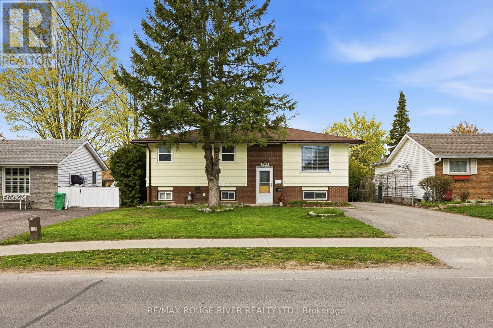 599 Otonabee Drive, Peterborough, Ontario  K9J 7X8 - Photo 2 - X13117730