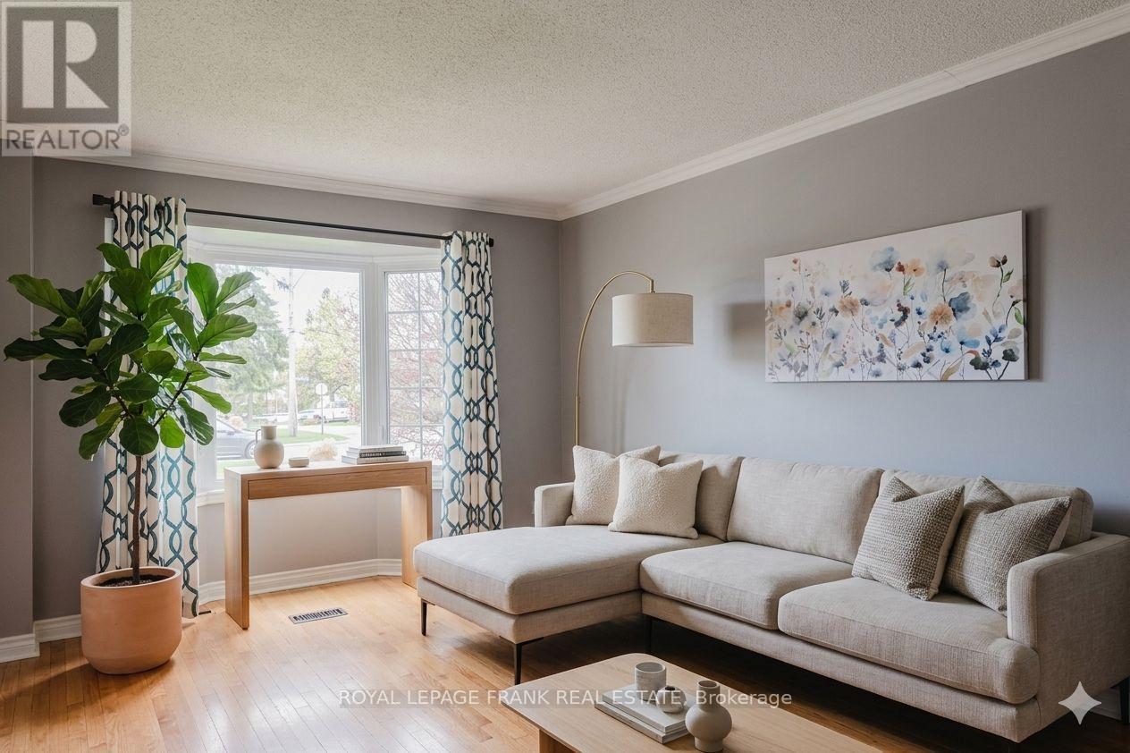 588 Carlisle Street, Cobourg, Ontario  K9A 1X6 - Photo 5 - X13117736