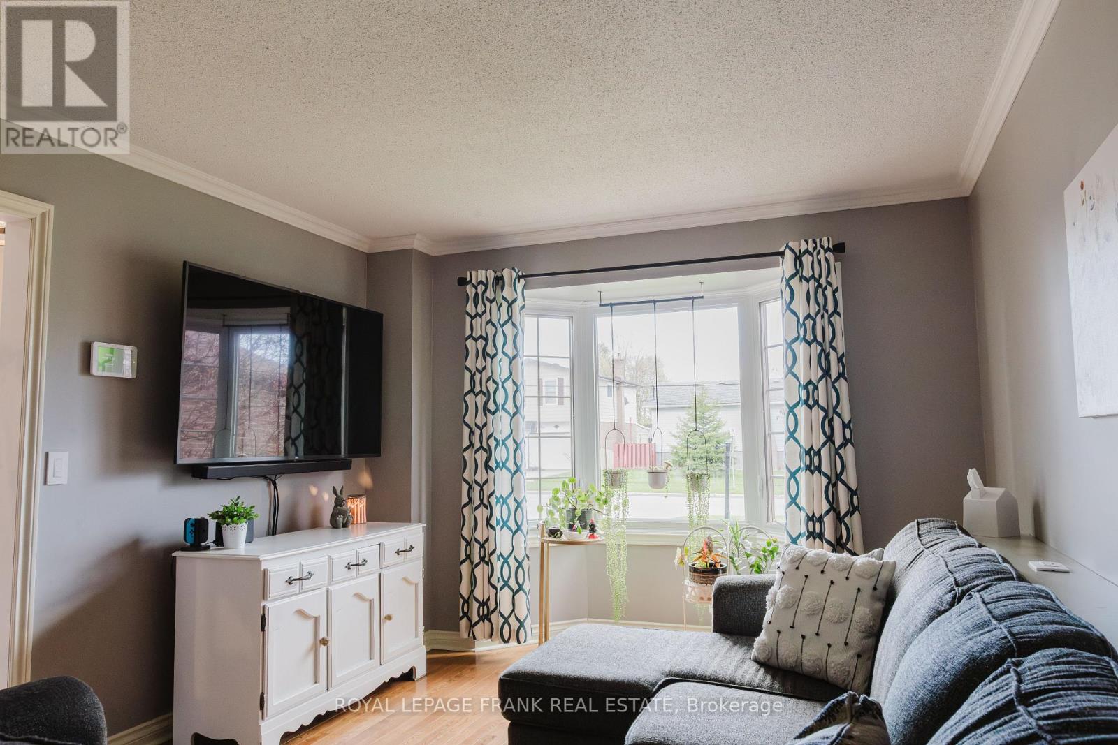 588 Carlisle Street, Cobourg, Ontario  K9A 1X6 - Photo 8 - X13117736