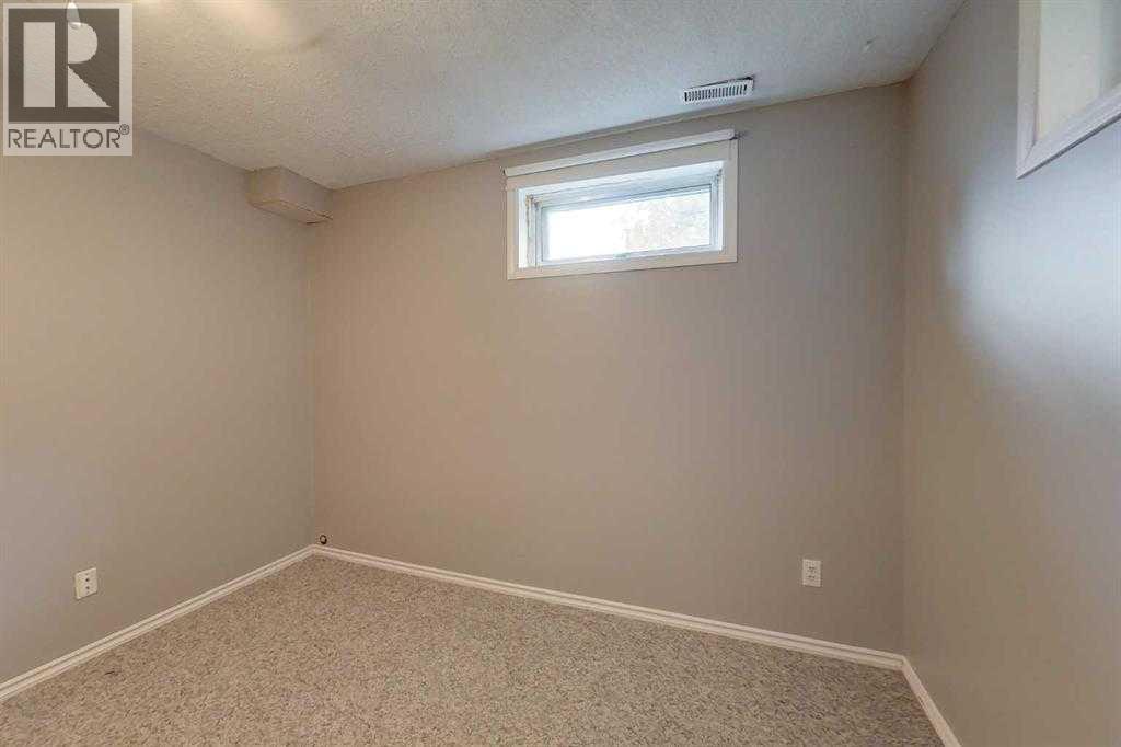 909 5 Avenue SE, Slave Lake, Alberta  T0G 2A3 - Photo 14 - A2284860