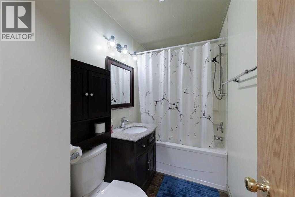 909 5 Avenue SE, Slave Lake, Alberta  T0G 2A3 - Photo 7 - A2284860