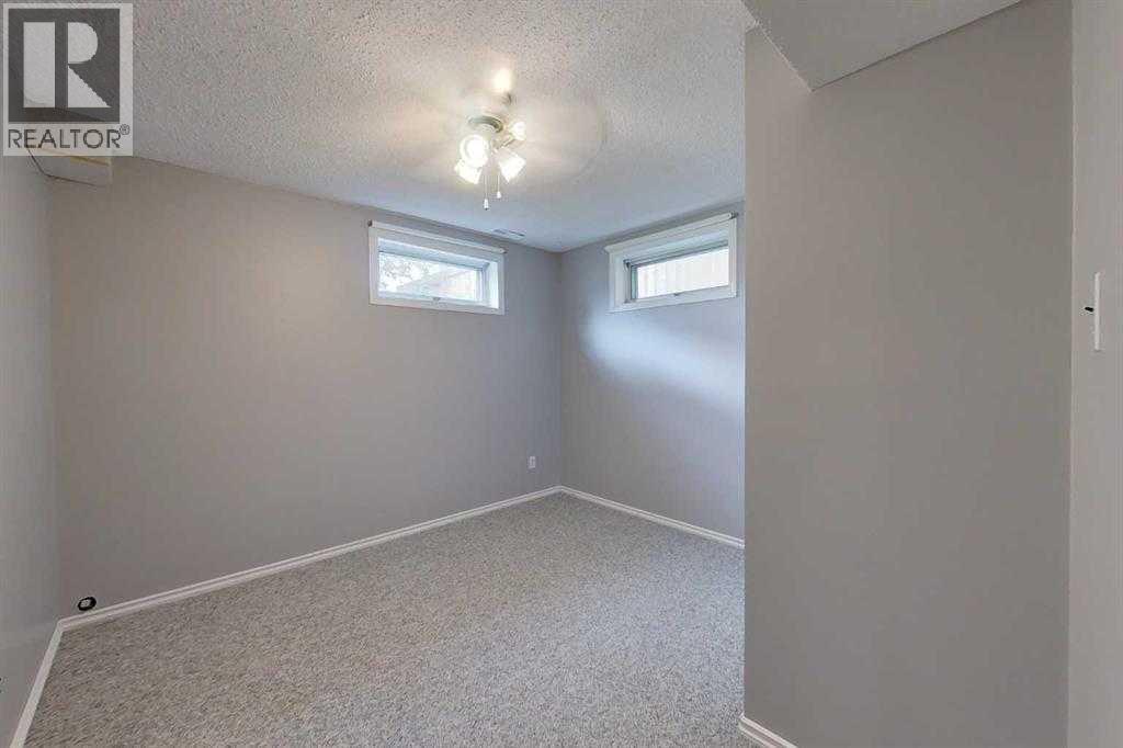 909 5 Avenue SE, Slave Lake, Alberta  T0G 2A3 - Photo 13 - A2284860